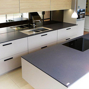 Quartz Distributor in Bangalore